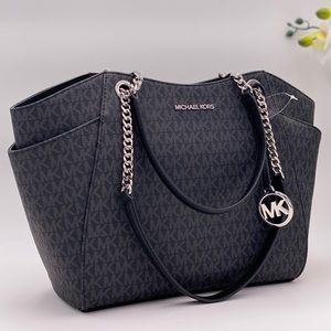 Michael Kors LG Chain Shoulder Tote